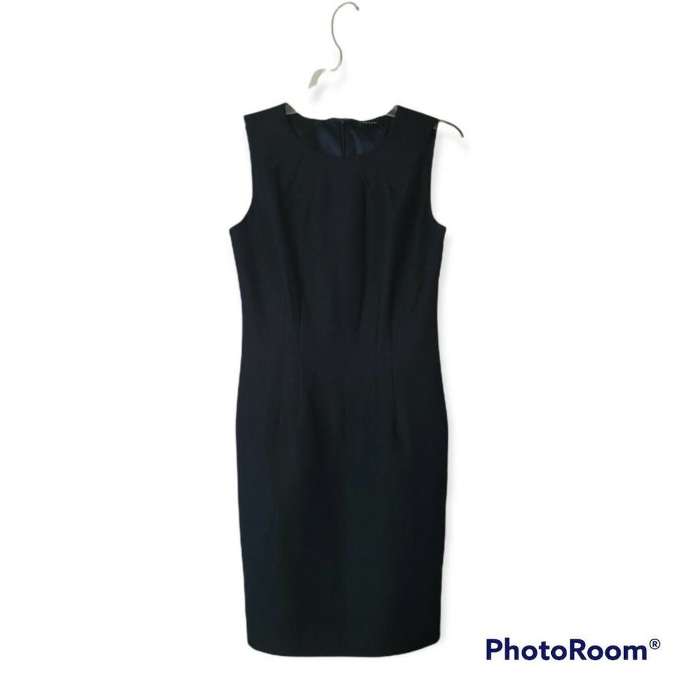 T Tahari Blue sheath dress size 2